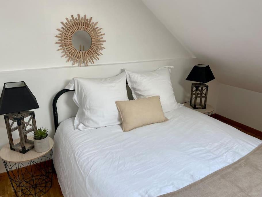 Le Cosy Troyen Secteur Calme 4 Personnes Parking Prive Apartment Troyes Exterior photo